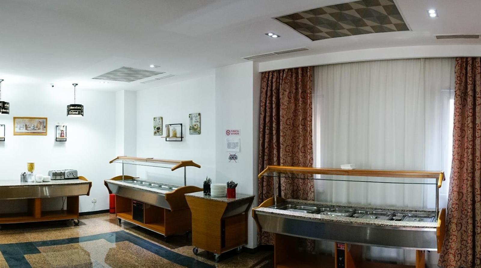 Hotel Criss Bucarest Extérieur photo