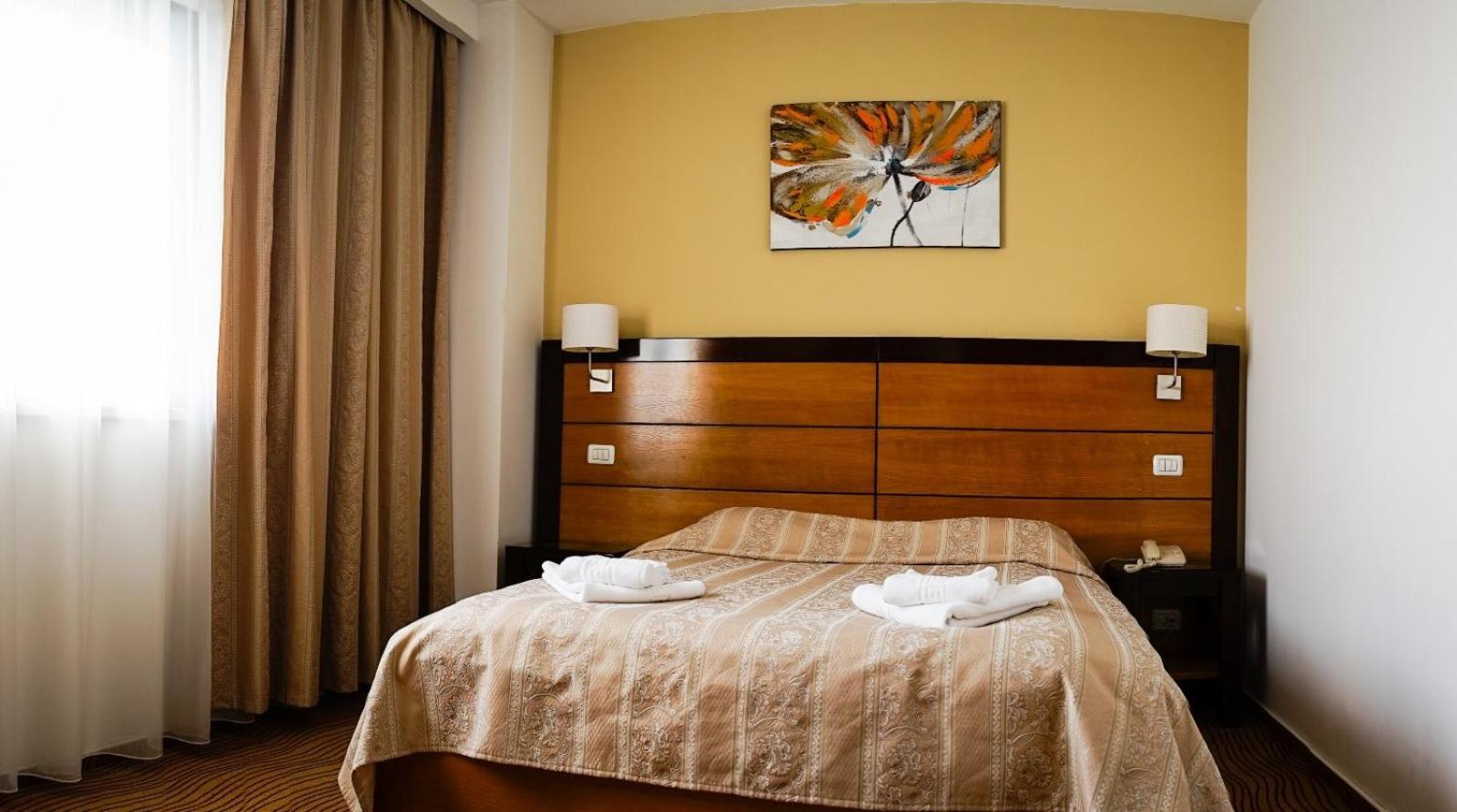 Hotel Criss Bucarest Extérieur photo