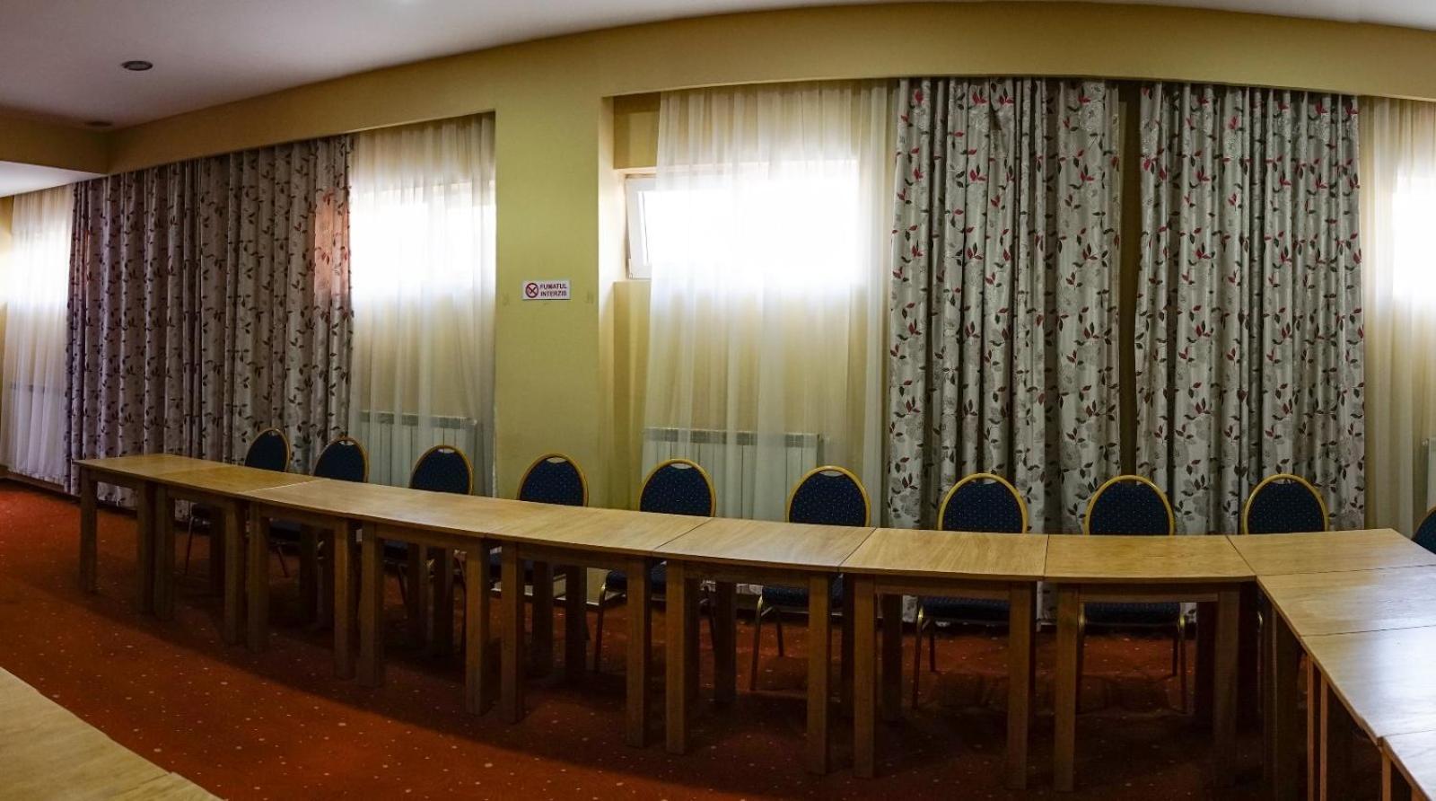 Hotel Criss Bucarest Extérieur photo