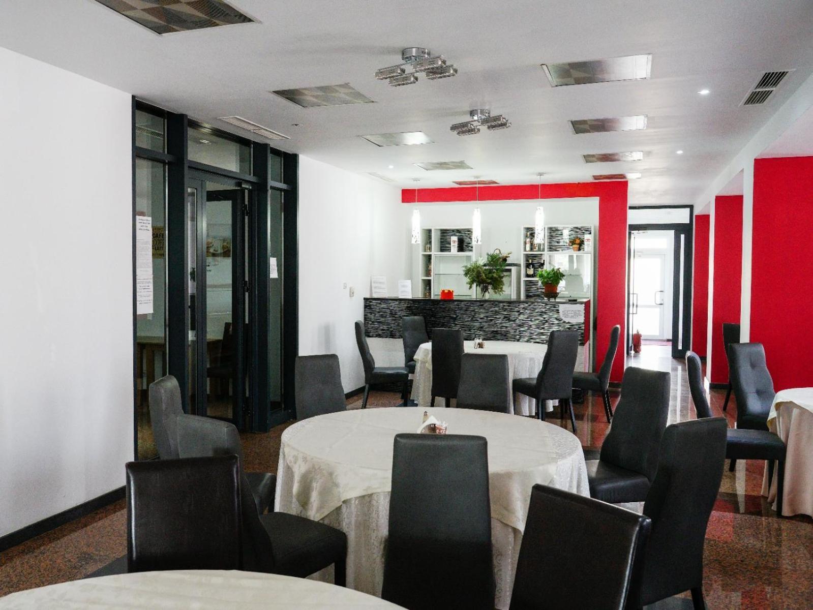 Hotel Criss Bucarest Extérieur photo